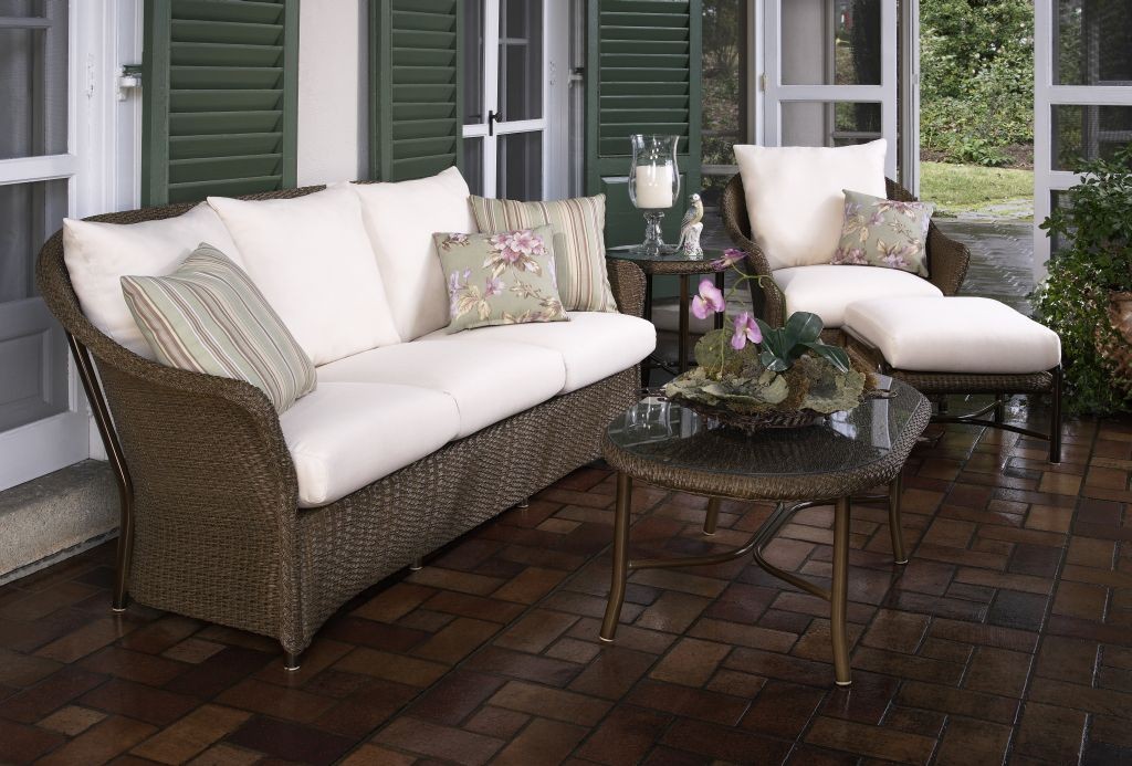 Lloyd Flanders Patio Furniture